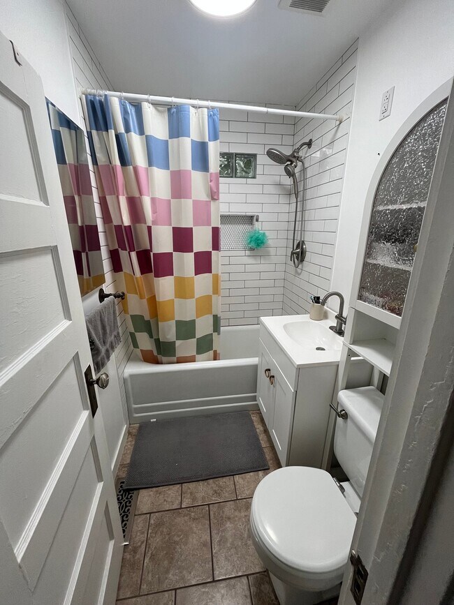Foto del edificio - 1402 N 15th St