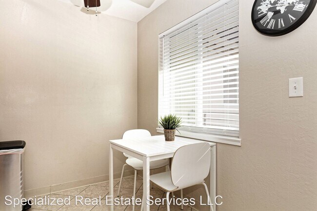 Foto del edificio - 4015 Howe St