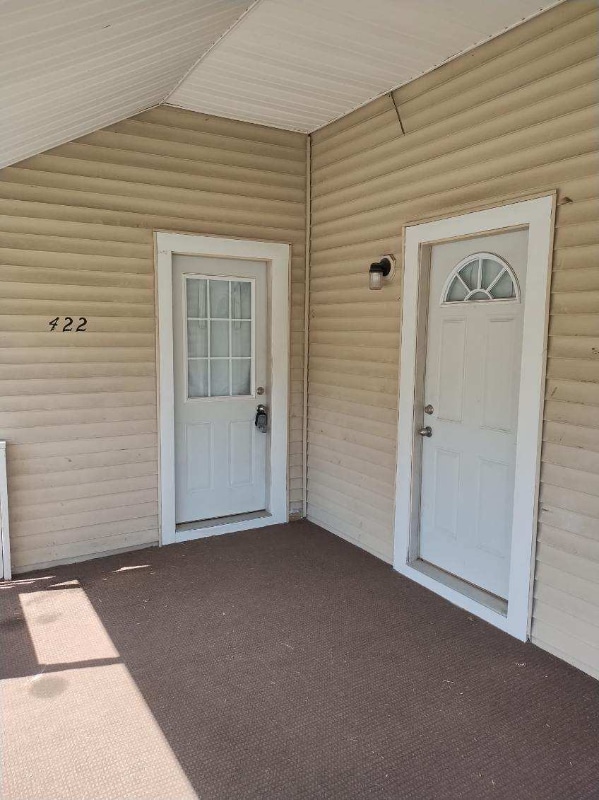 Foto del edificio - 422 S Oak St