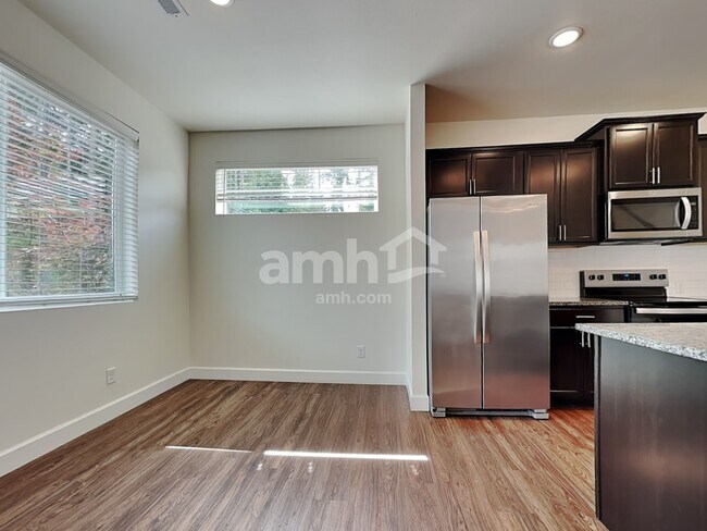 Foto del edificio - 33013 Lookout Ln