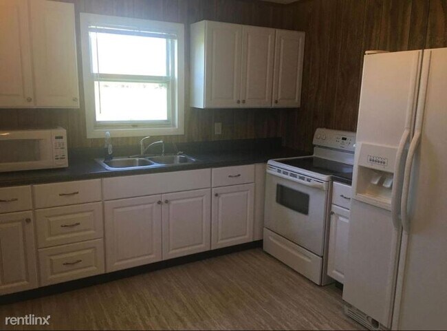Foto del edificio - 2 br, 1 bath House - 7363 Sweetens Cove Rd