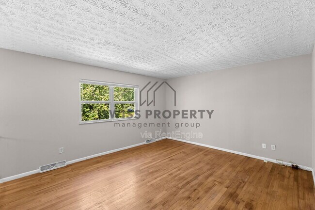 Foto del edificio - 6406 Dalewood Rd