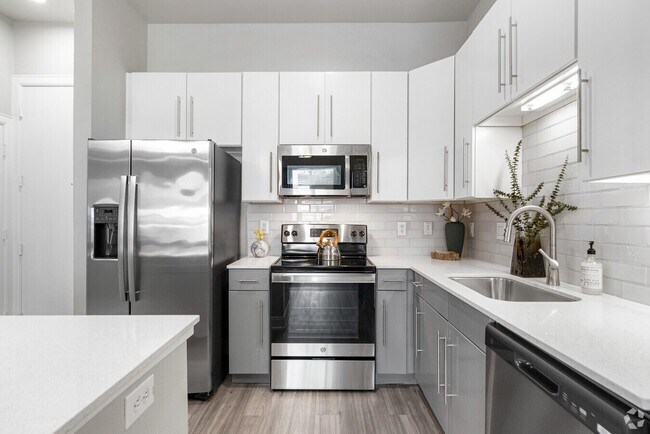 Foto del edificio - Smart Layout + Pet-Friendly Fun