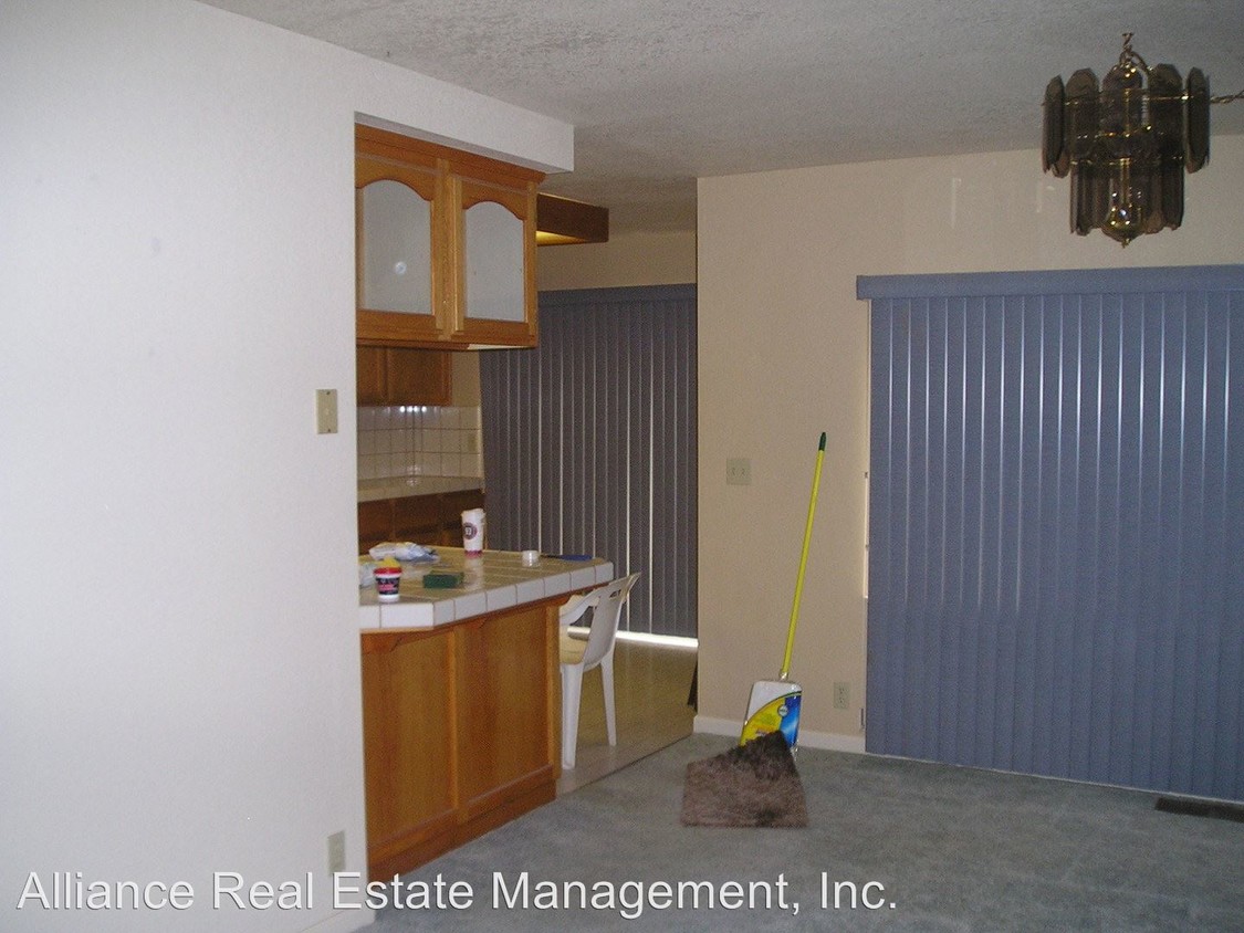 Building Photo - 3 br, 2 bath House - 14950 Clear Cut Ln