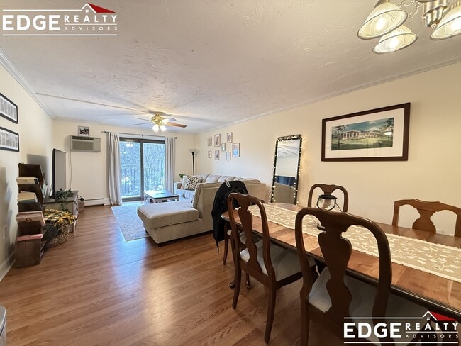 Photo - 16 Winter St Apartment