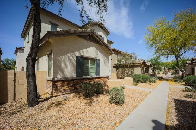 Foto del edificio - 22076 N 103rd Ln