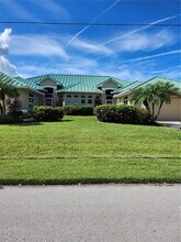 Building Photo - 1551 Atares Dr