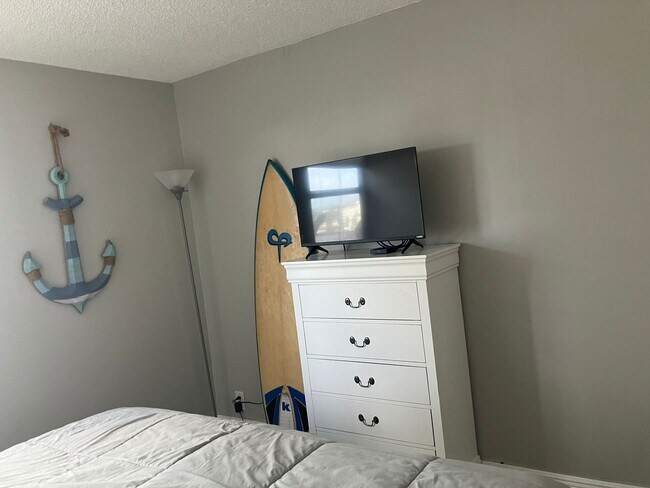 Foto del edificio - 111 Briny Ave