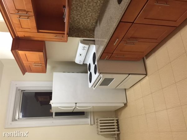 Foto del edificio - 6025 71st Ave
