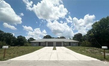 Building Photo - 6018 Lacota Ave