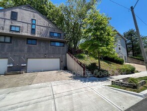 Building Photo - 4731 Liberty St
