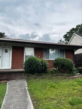 Building Photo - 205 E Springdale Ave