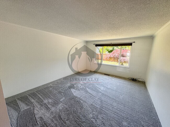 Building Photo - READY NOW! Charming Single-Level 3BD/2BA with Central AC, Wood Fireplace, and Landscaping Included!