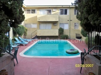 NA - 9520 Lucerne Ave