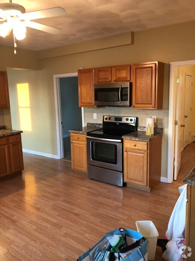 Beverly Apartments for Rent Beverly, MA 170 Rentals