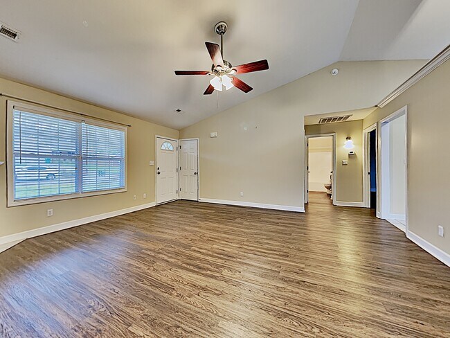 Building Photo - 7044 Pelsor Lane