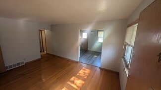 Building Photo - 7259 W Lakefield Dr