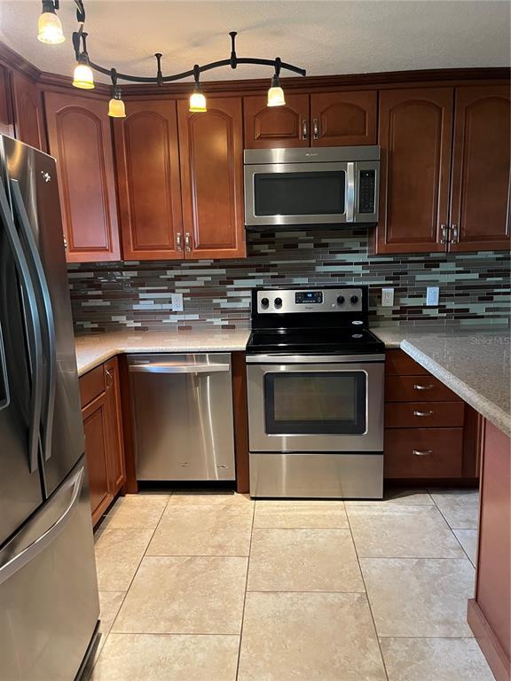 Building Photo - 4300 Baywood Blvd