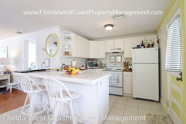 Building Photo - 1 br, 1 bath House - 540 Companion Way