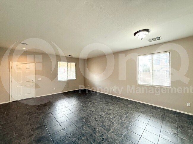 Building Photo - 43465 W Bailey Dr