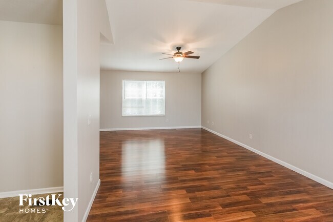 Foto del edificio - 1709 Bridlespur Dr