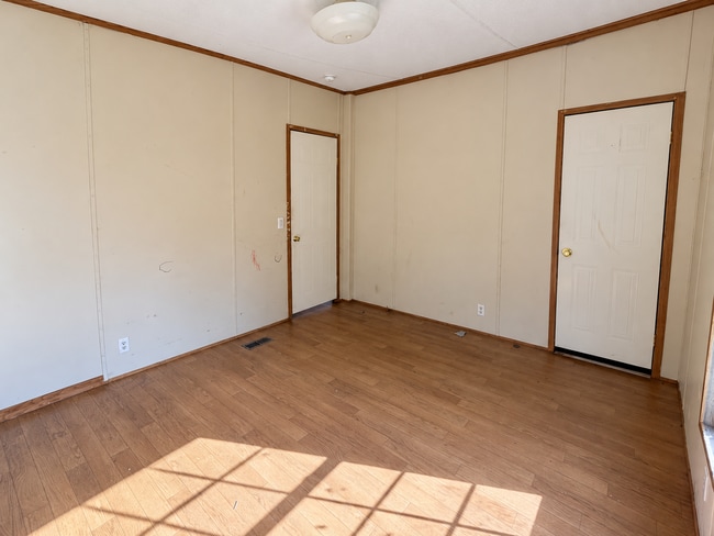 Building Photo - 204 Gaither St