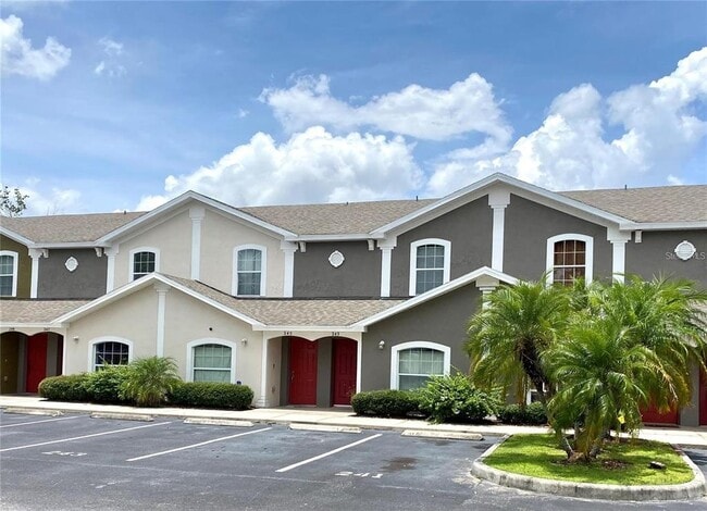 Building Photo - 243 Royal Palm Dr