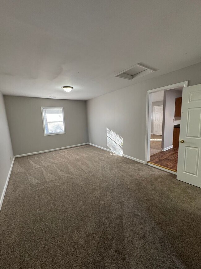 Foto del edificio - 1581 Roberts Rd