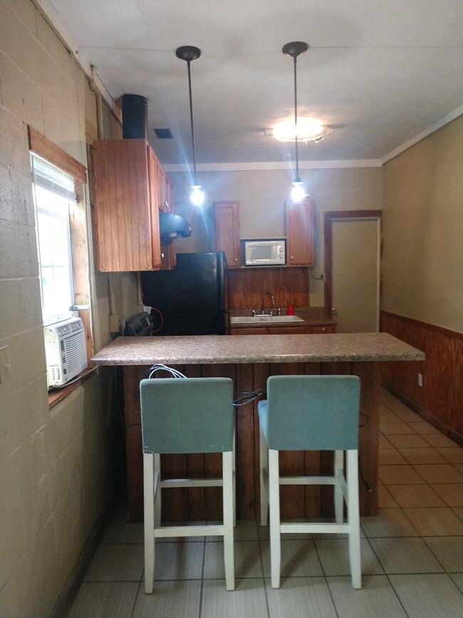 Foto del edificio - 2258 W Broad Street