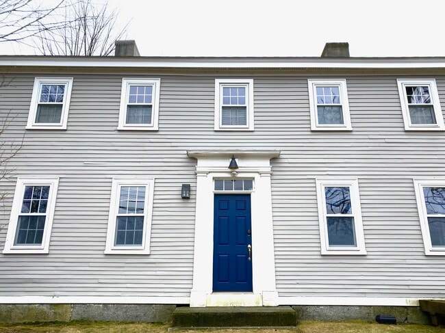 Building Photo - 94 Portsmouth Ave