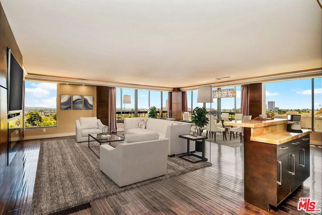 Foto principal - 10590 Wilshire Blvd