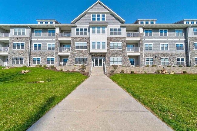 newly built in 2018 - 260 N Scott Blvd