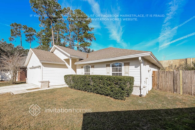 Building Photo - 11265 Finchley Ln