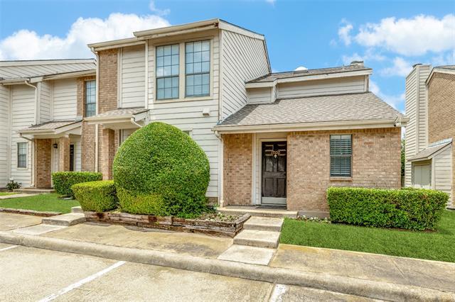 Foto principal - 3635 Garden Brook Dr