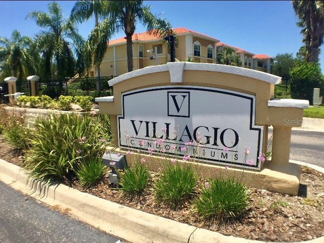 Foto del edificio - "Spacious & Stylish 3-Bed, 2-Bath Condo Retreat  close to downtown Sarasota. Gated, Luxury Commun...