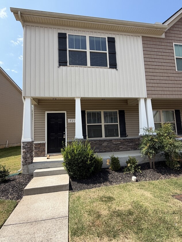 Photo - 1721 Sprucedale Dr (Nashville, TN)