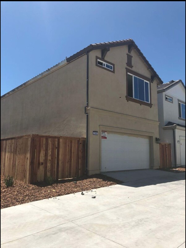 Foto del edificio - Natomas Crossing Nearly New Rental w/4 Bedrooms