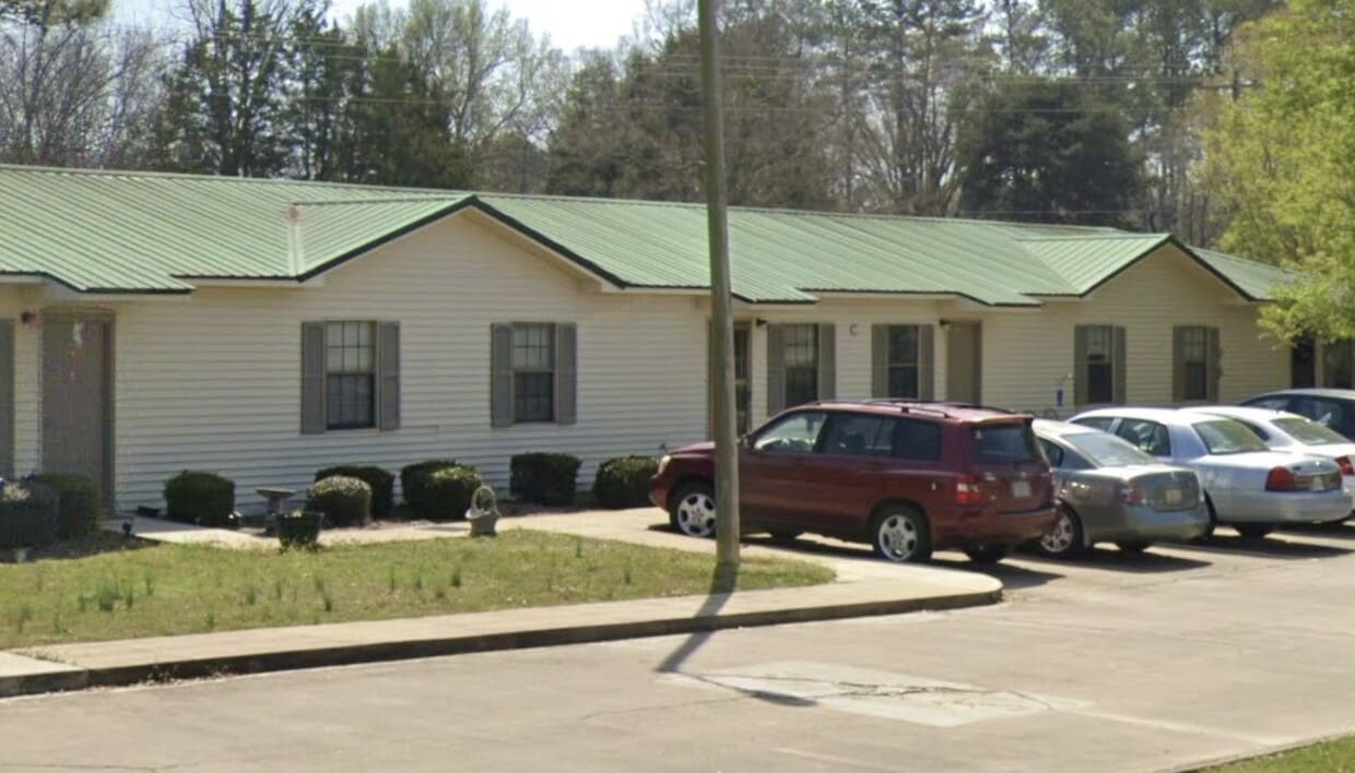 Primary Photo - 3548 Cedar Haven Dr