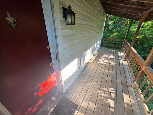 Foto del edificio - Charming 3 Bedroom Apartment in Millbrook, NY - *ALL UTILITIES INCLUDED