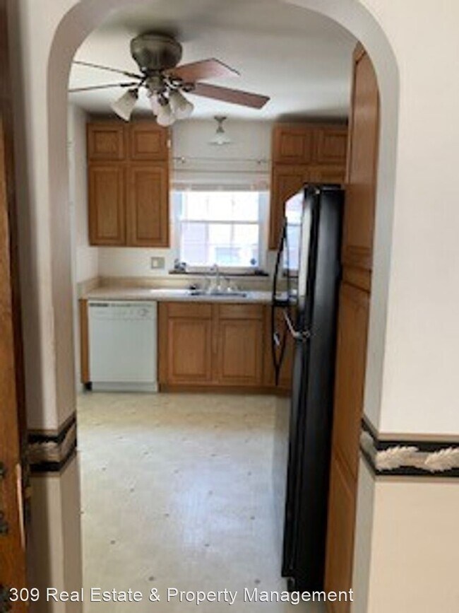 Foto del edificio - 4 br, 2 bath House - 1008 E Seneca Pl