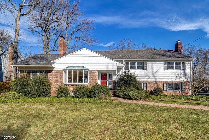 Primary Photo - 771 Knollwood Terrace