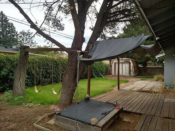 Foto del edificio - "Welcome Home: Spacious 3-Bedroom Oasis with 2 Full Baths on Dakota St NE!"