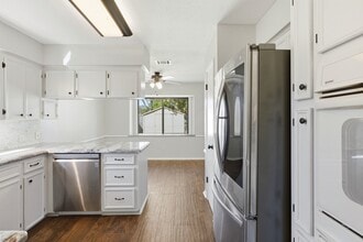 Building Photo - 3721 Avenue R