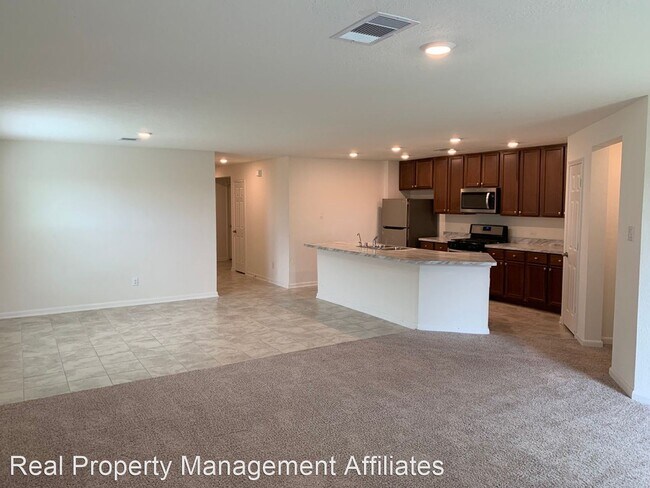 Foto del edificio - 3 br, 2 bath House - 28311 Little Hollow Ct