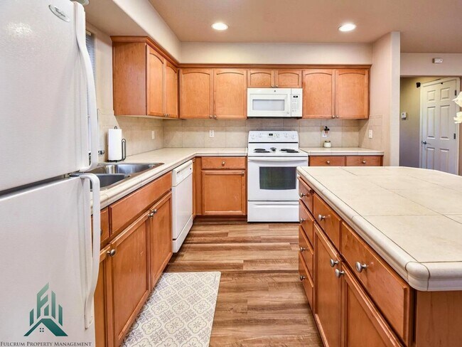 Foto del edificio - 3511 SE Midvale Dr