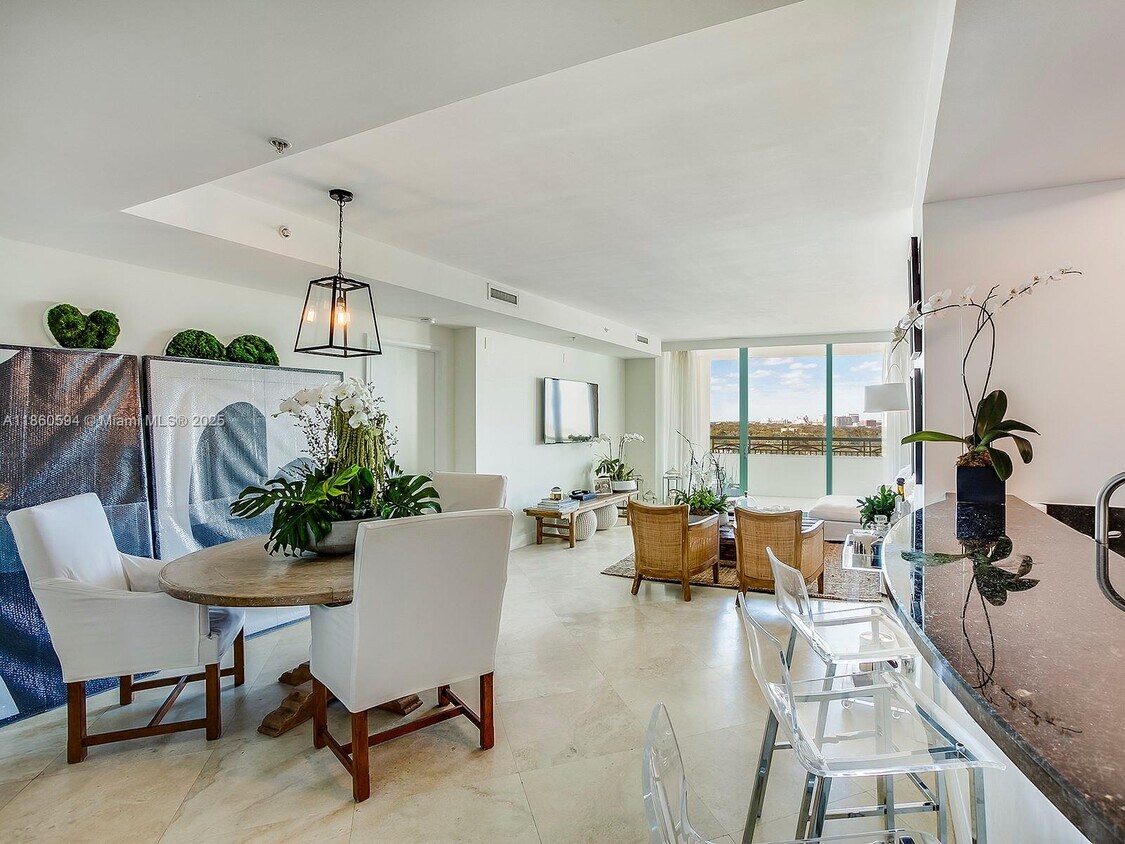 Foto principal - 3400 SW 27th Ave