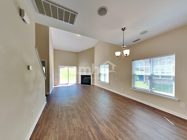 Foto del edificio - 4514 Cardinal Grove Boulevard