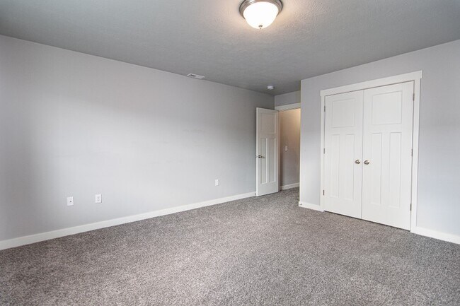 Foto del edificio - 4123 W Miner View Ln