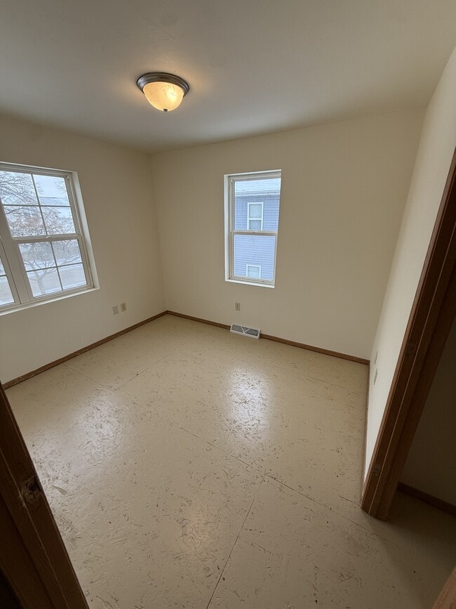 Foto del edificio - 722 Crooks St