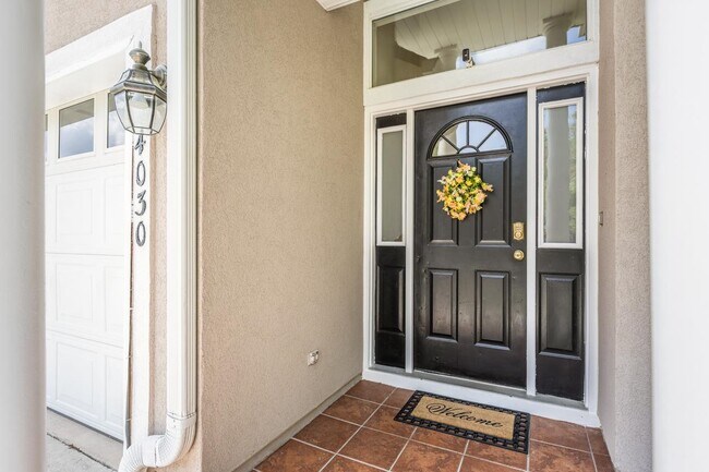 Foto del edificio - 4030 Forsythe Park Cir